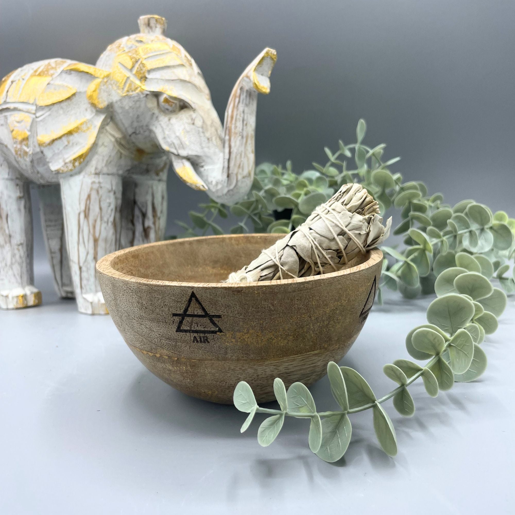 Coupe en Bois pour Rituel et Offrande — 14x7cm