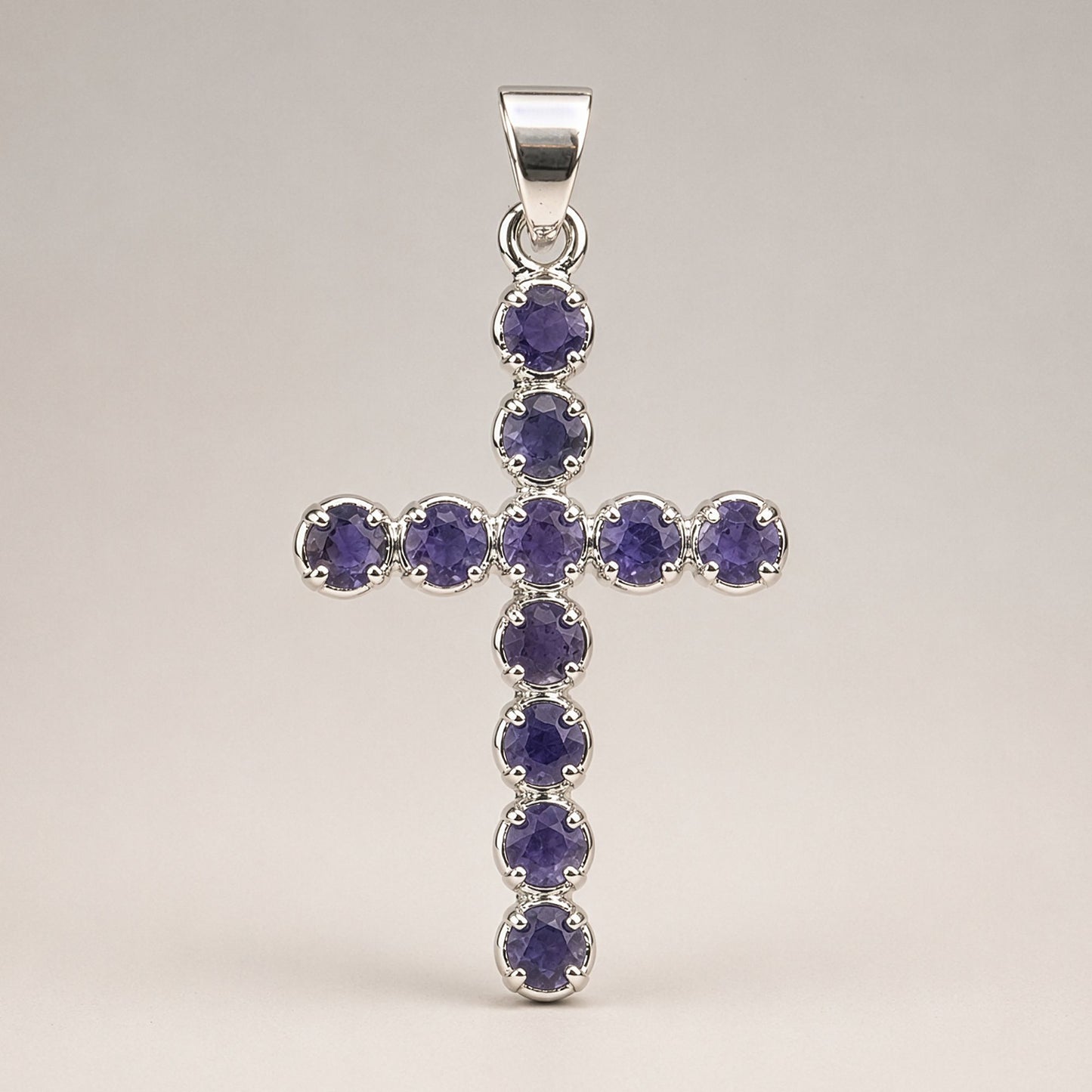 Pendentif Croix Argentée - Pierres Violet Profond