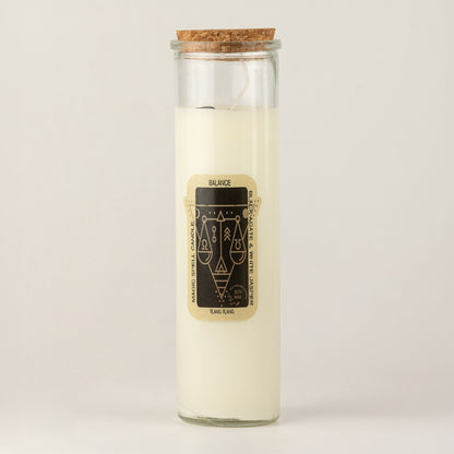Bougie blanche en pot de verre avec bouchon en liège et étiquette Balance