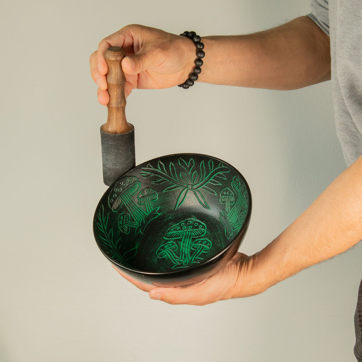 Bol Chantant en Aluminium — Champignons Magiques — Vert — 20 cm - photo 4