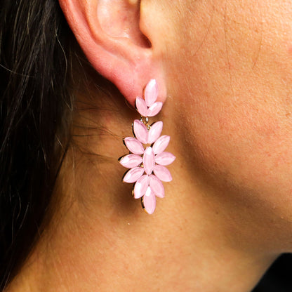 Boucles d'oreilles longues rose poudré - Verre Vintage Élégance – photo 2