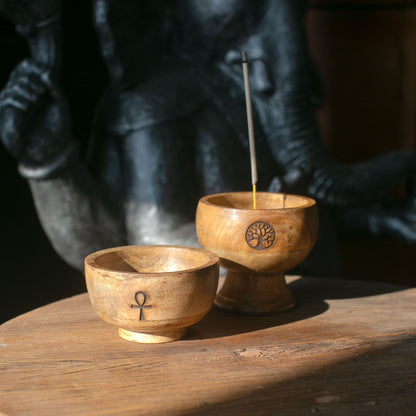 Petit bol rituel en bois, porte-encens à motifs ésotériques — Tatum Cristal