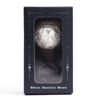 Planète en Howlite Blanche sur support pierre du soleil (40 mm) - photo 4