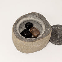 Pot en Riverstone Naturel — Couvercle Pierre 9×7cm – photo 4