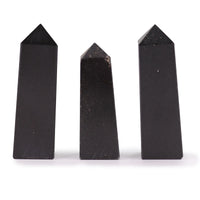 Obélisque en pierres naturelles (5 cm)