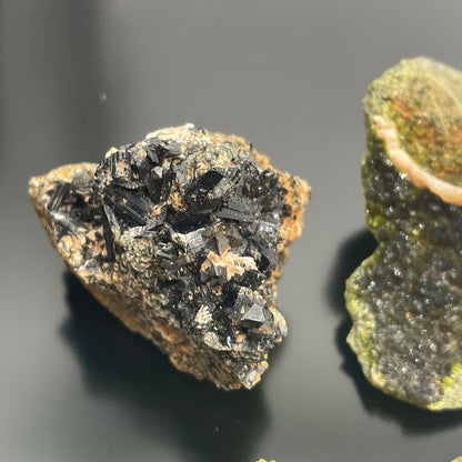 Épidote Naturelle - Lot de 10 Spécimens Bruts - photo 9