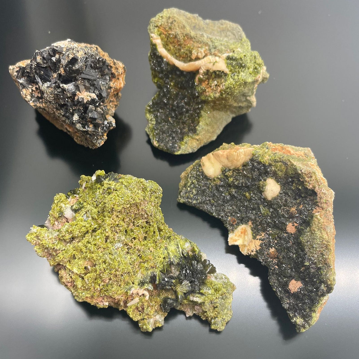 Épidote Naturelle - Lot de 10 Spécimens Bruts - photo 4