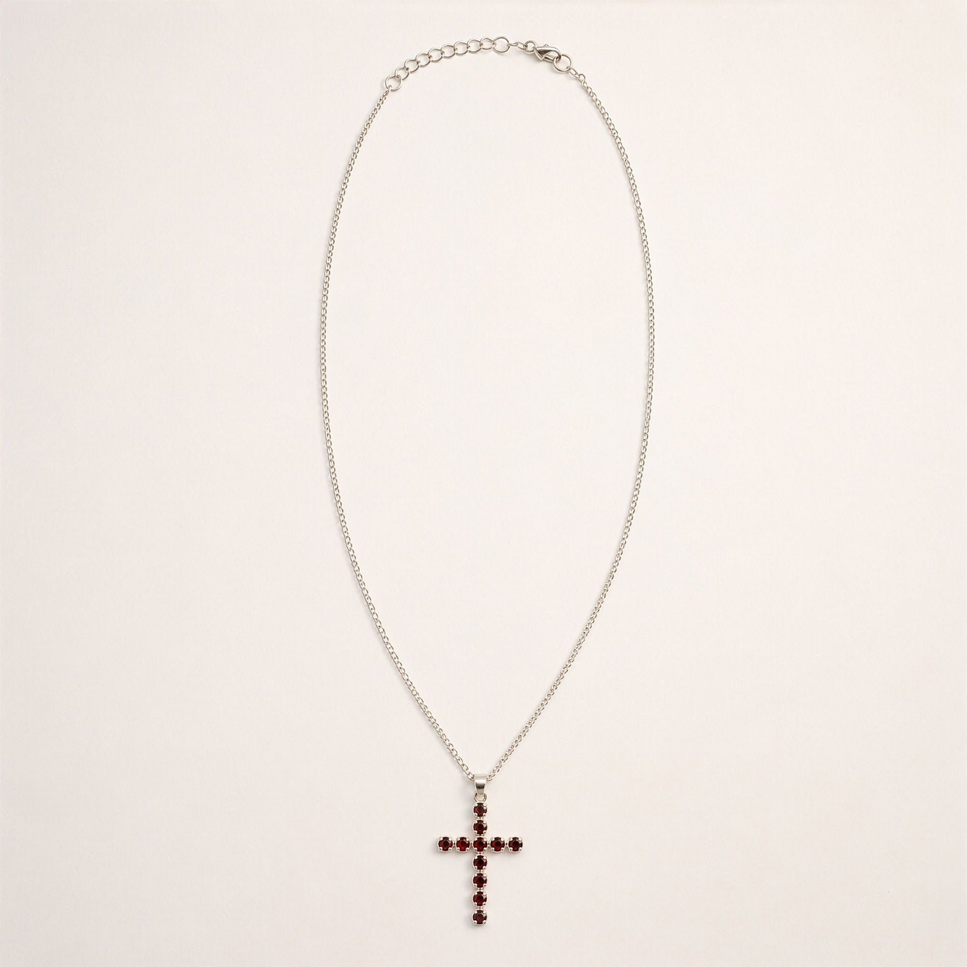 Pendentif Croix Argentée - Pierres Rouge Grenat