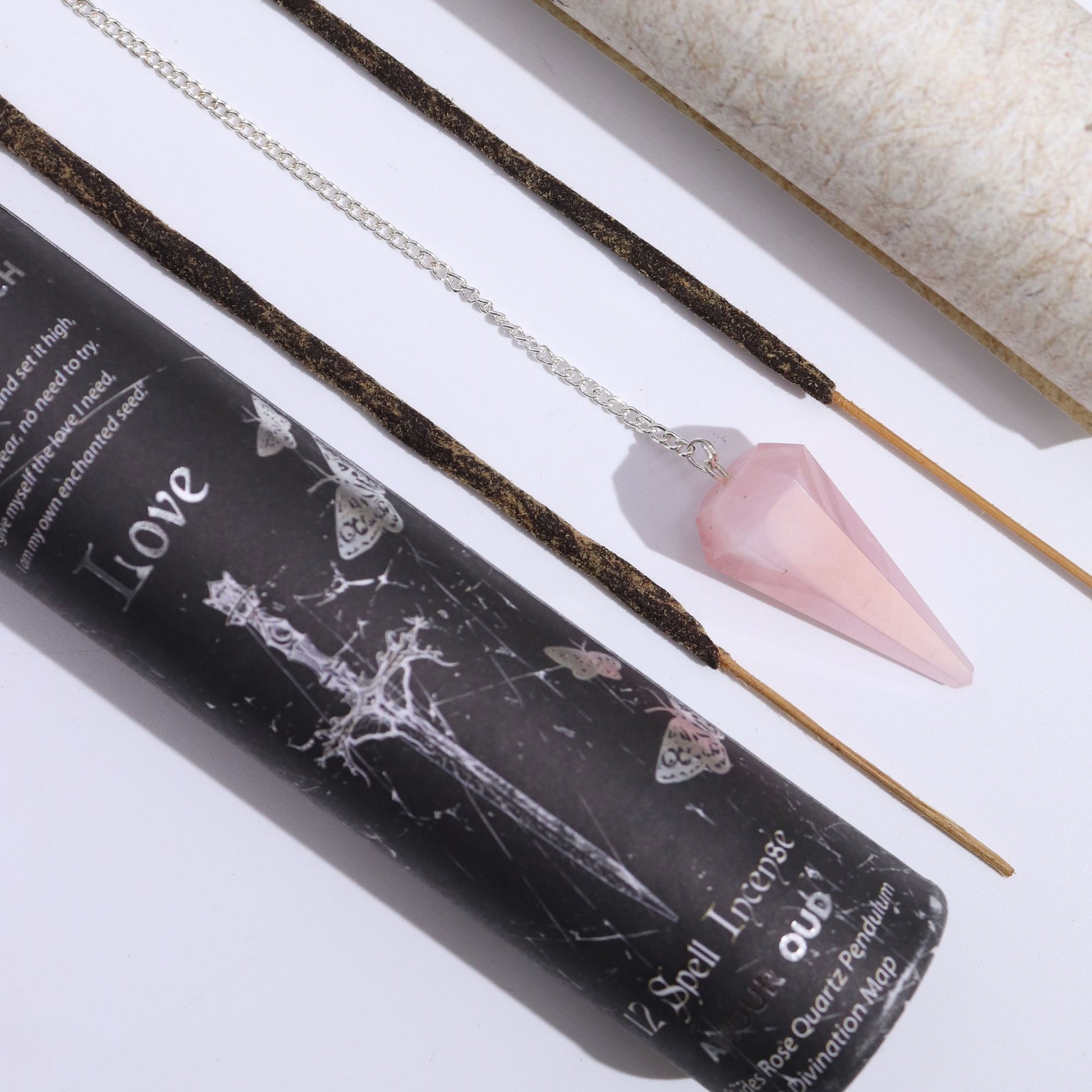 Coffret Encens Amour + Pendule Quartz Rose & Carte de Divination – photo 4