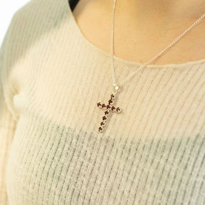 Pendentif Croix Argentée - Pierres Rouge Grenat