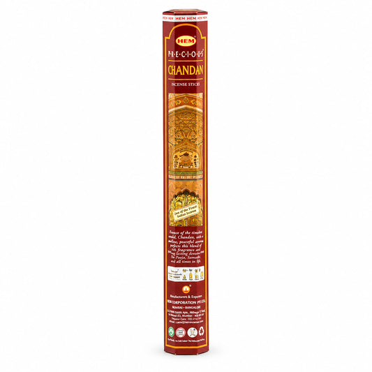 Étui hexagonal rouge d'encens HEM Precious Chandan au santal, vue de face