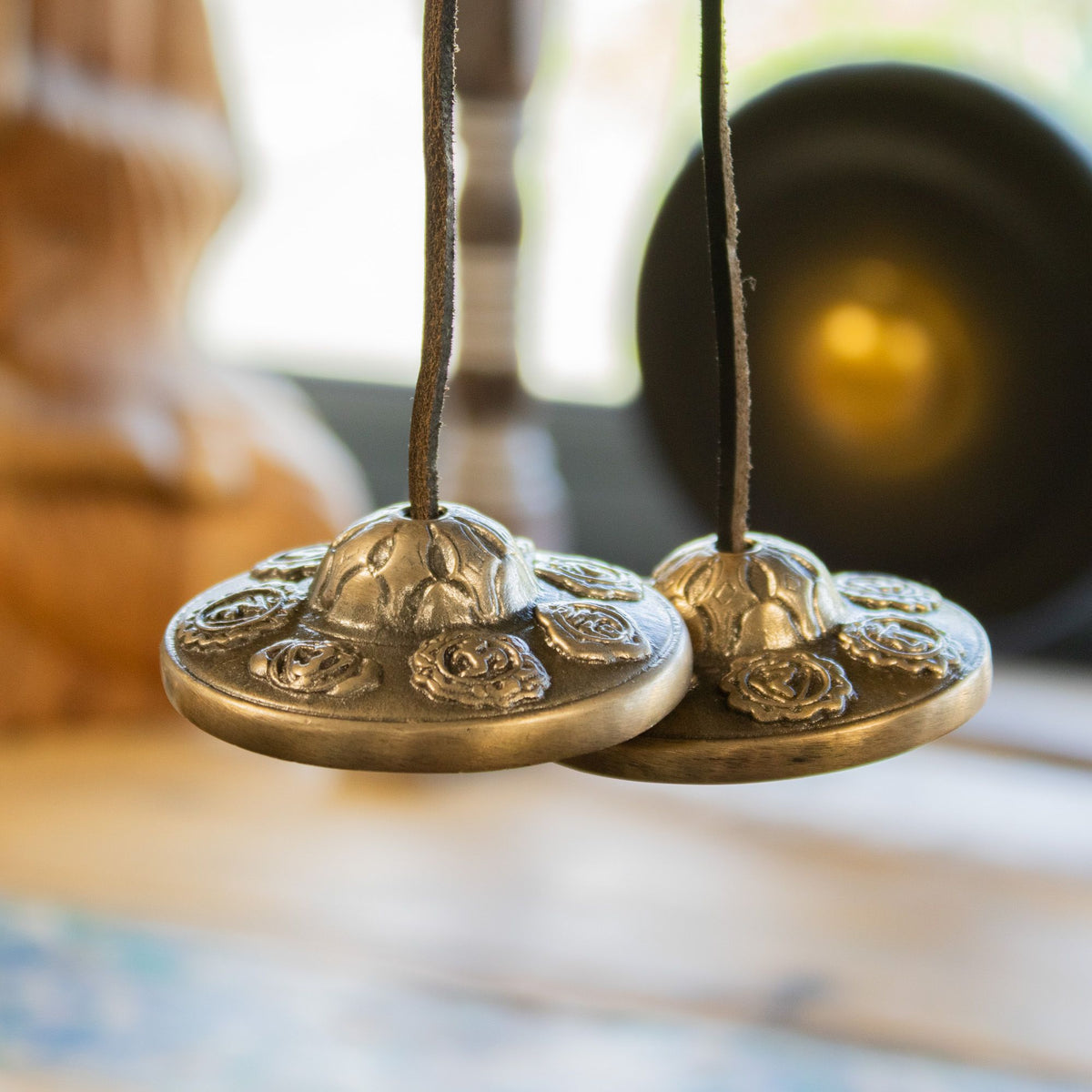 Tingsha Tibétain en Laiton — Sept Chakras — 7 cm - photo 5