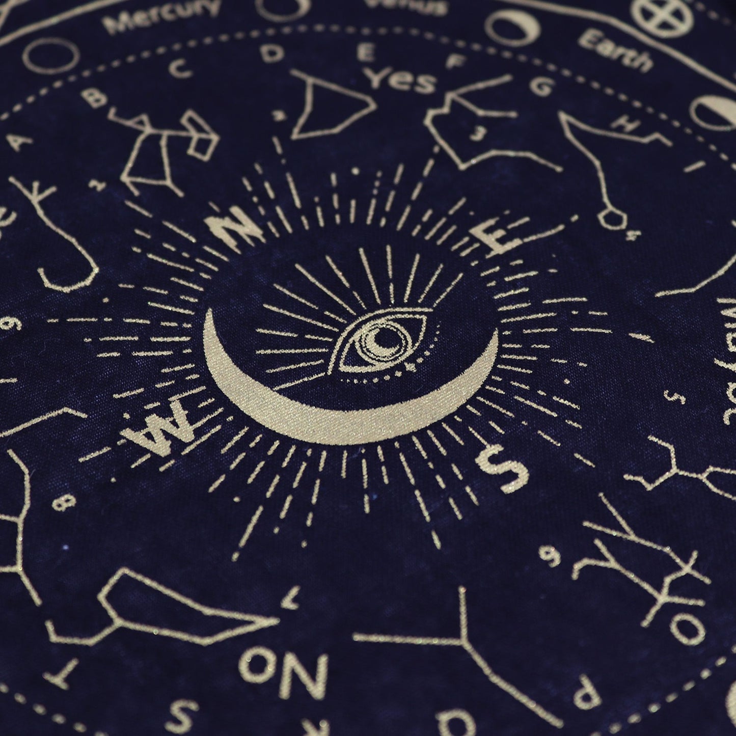 Pendule — Tapis Divination Œil Omniscient Noir & Or – photo 3