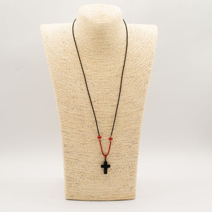Pendentif sur cordon - Croix - Agate Noire