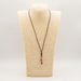 Pendentif sur cordon