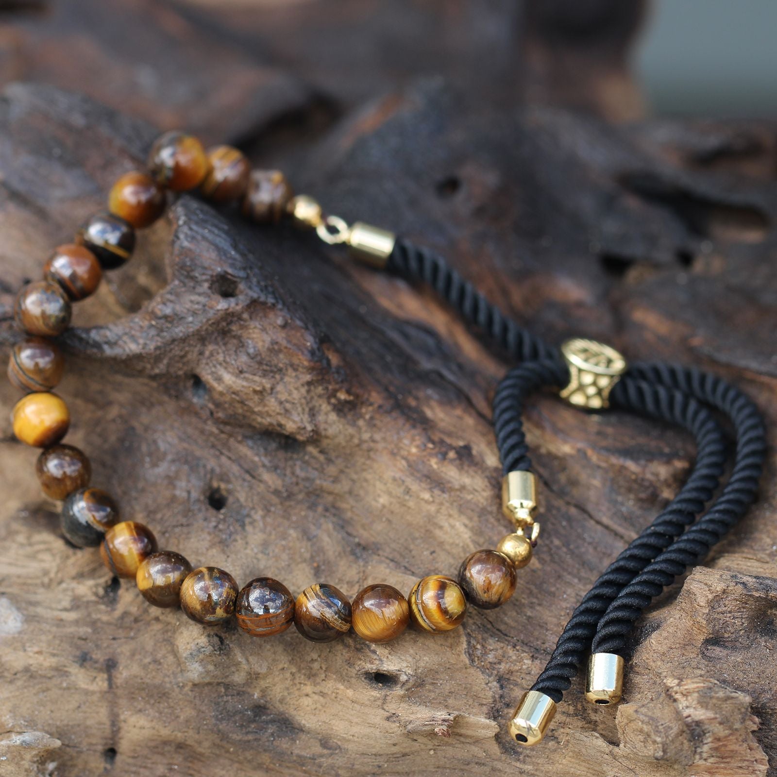 Bracelet Œil de Tigre Cordon Noir - Plaqué Or 18K Réglable