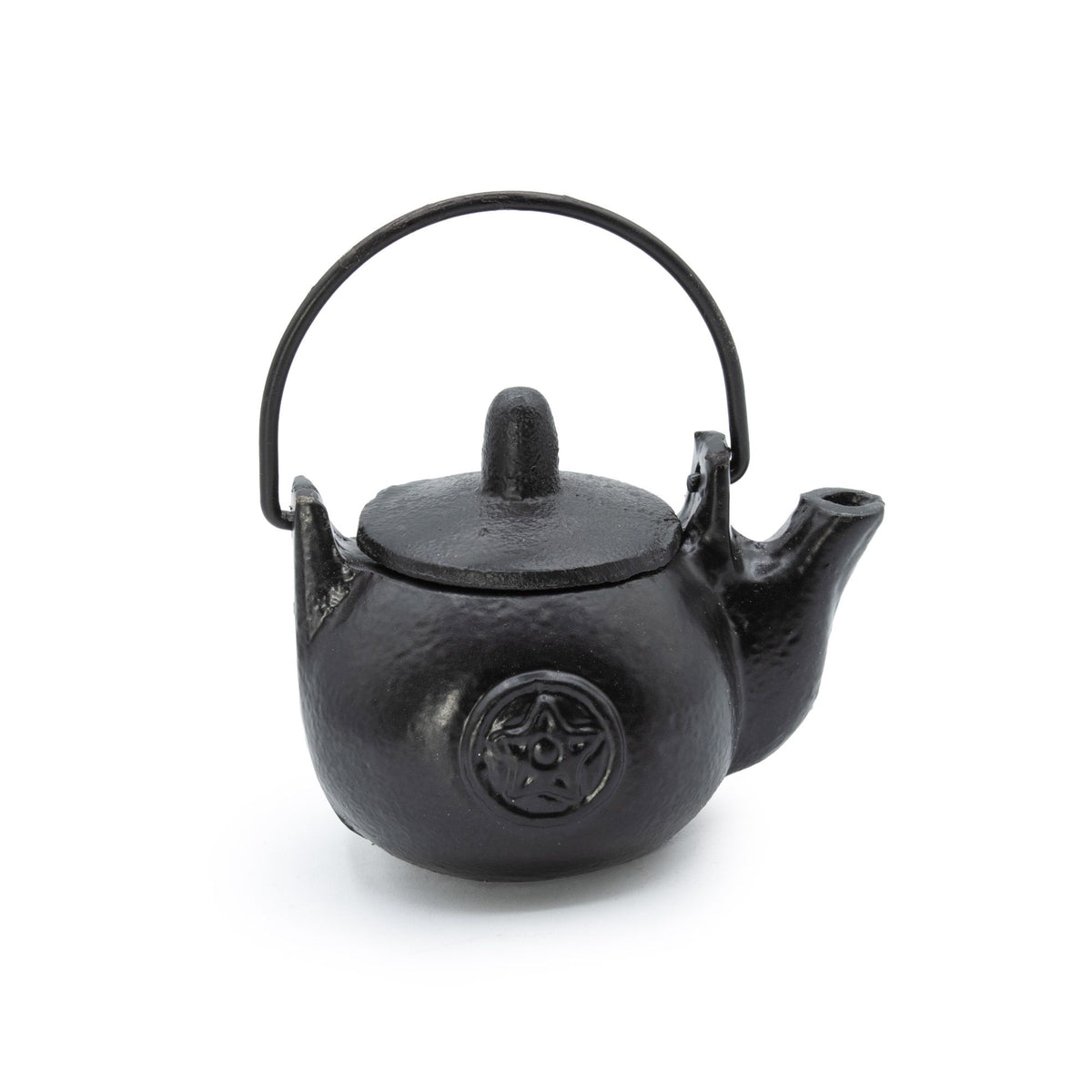 Petit pot rituel en fonte noire avec couvercle, anse, bec et pentagramme en relief